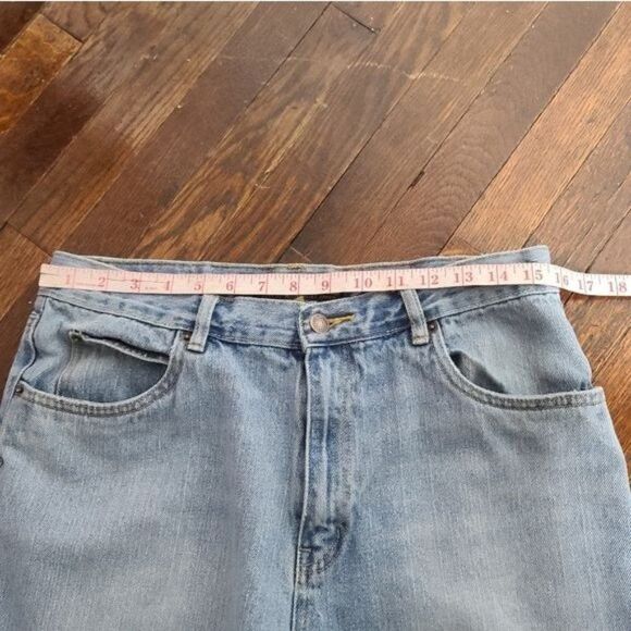 Vintage 90s High Rise Light Wash Straight Leg Jeans Unisex - Picture 6 of 13